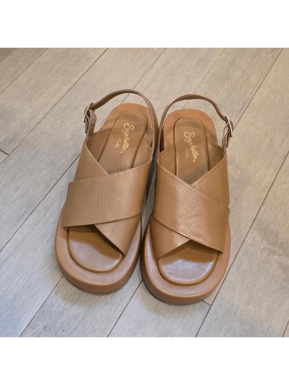 Seychelles Women's Tan and Brown Sandal